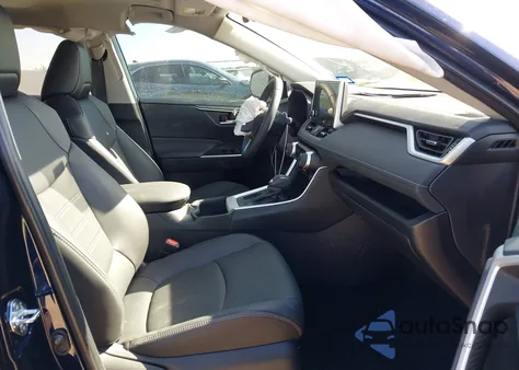 2025 Toyota Rav4 Xle Premium z USA, uszkodzony, nr VIN 2T3C1RFV7SW385489